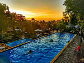 Отель Hotel La Forêt & Beach Club  Армасан-Дус-Бузиус